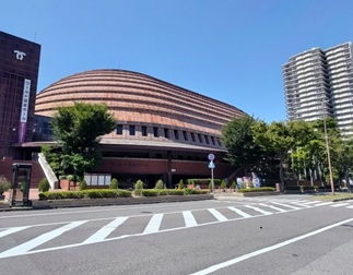 ワールド記念ホール